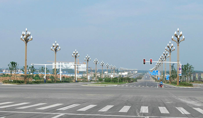 锂电池太阳能路灯供应商